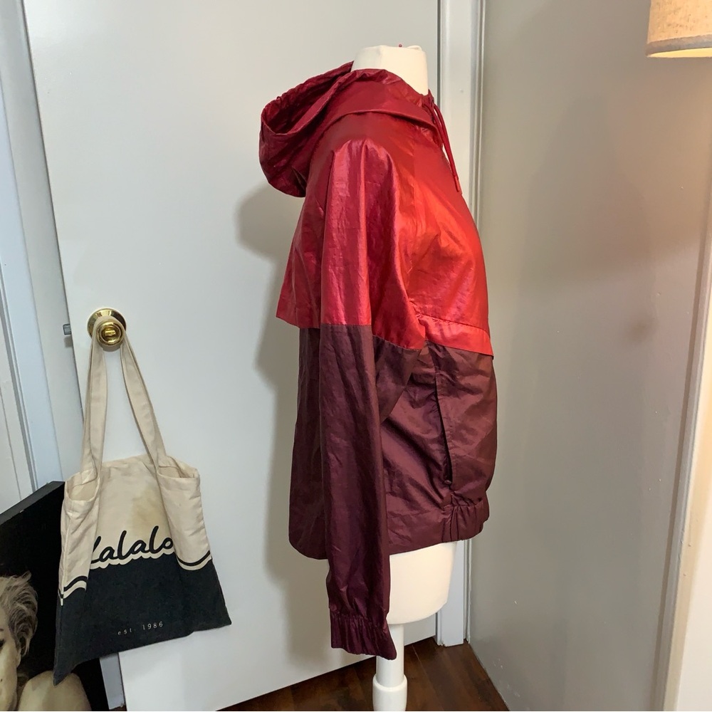Nike Red and Burgundy Windbreaker Jacket - Picture 5 of 10